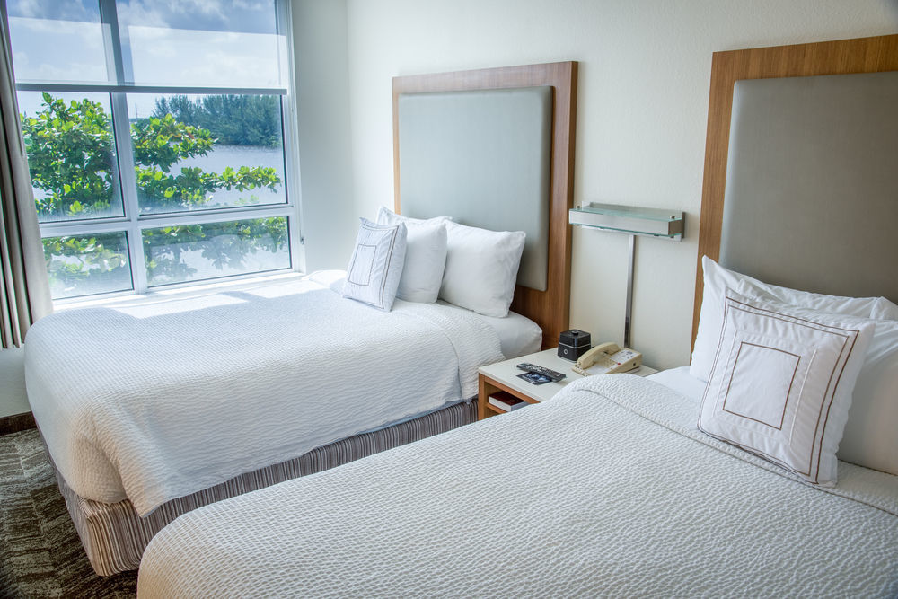 Springhill Suites By Marriott Miami Airport South Blue Lagoon Area Miami Springs Eksteriør billede