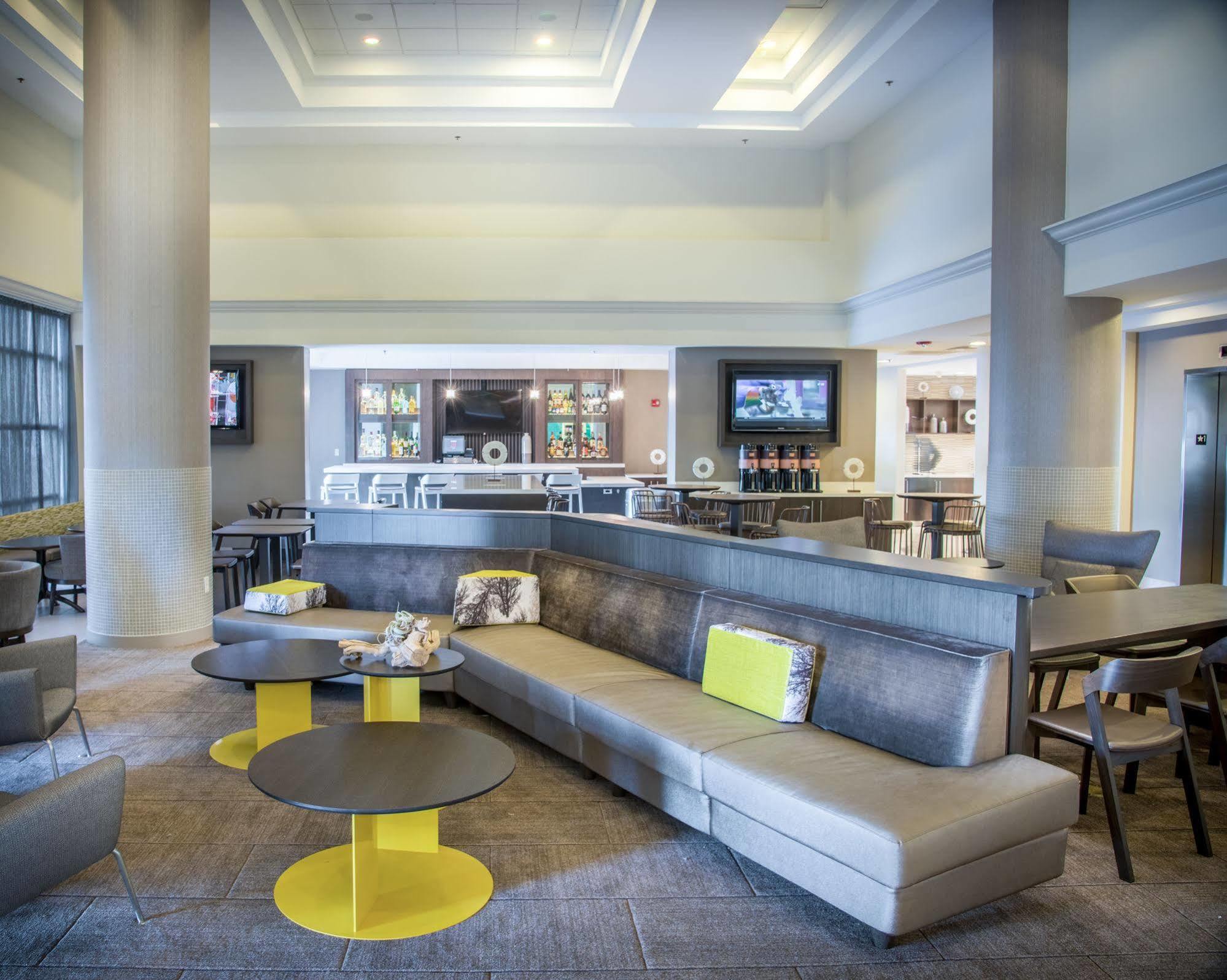 Springhill Suites By Marriott Miami Airport South Blue Lagoon Area Miami Springs Eksteriør billede